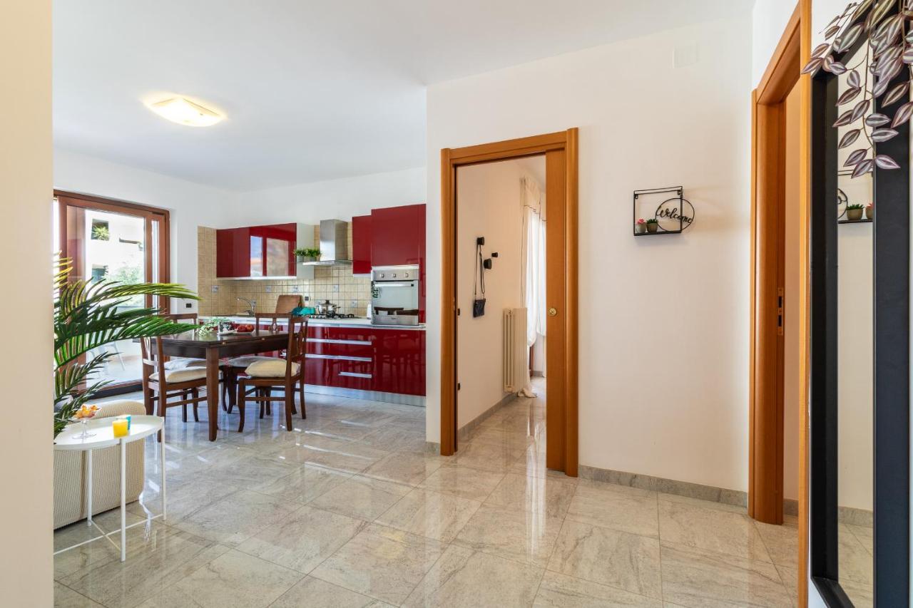 Virna Casa Vacanze เวียสเต ภายนอก รูปภาพ